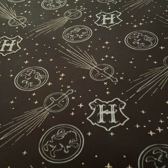 Harry Potter Fleece Blanket With Fringe - Picture 6 of 6